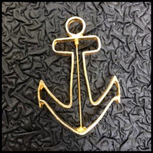 Minimalist Textured Gold Tone Nautical 2.5” Anchor Pin
